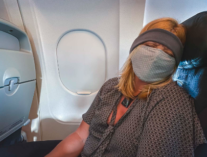 Atur Pola Tidur Anda di Pesawat